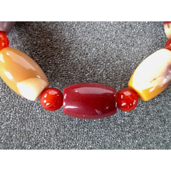 Colorful Glass Beaded Stretch Bracelet With Multi-Hued Oval & Round Beads Size 7 - Picture 2 of 3